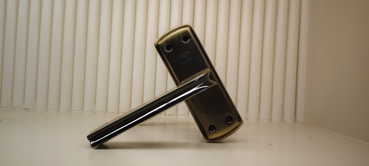 Vinayak OREVA B/Latch 5'' VS 284